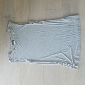 Extra soft Venus top adorned with chains, gray, size small